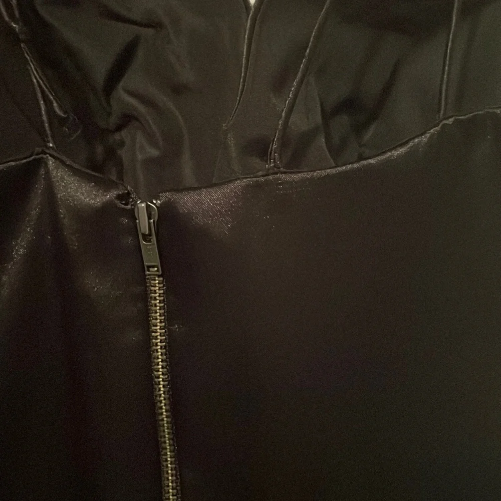 Sherri Hill- Black Prom Dress Size 4! - Picture 3 of 5
